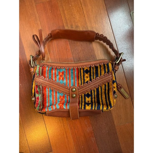 Isabella Fiore Shoulder Bag - Picture 2 of 5